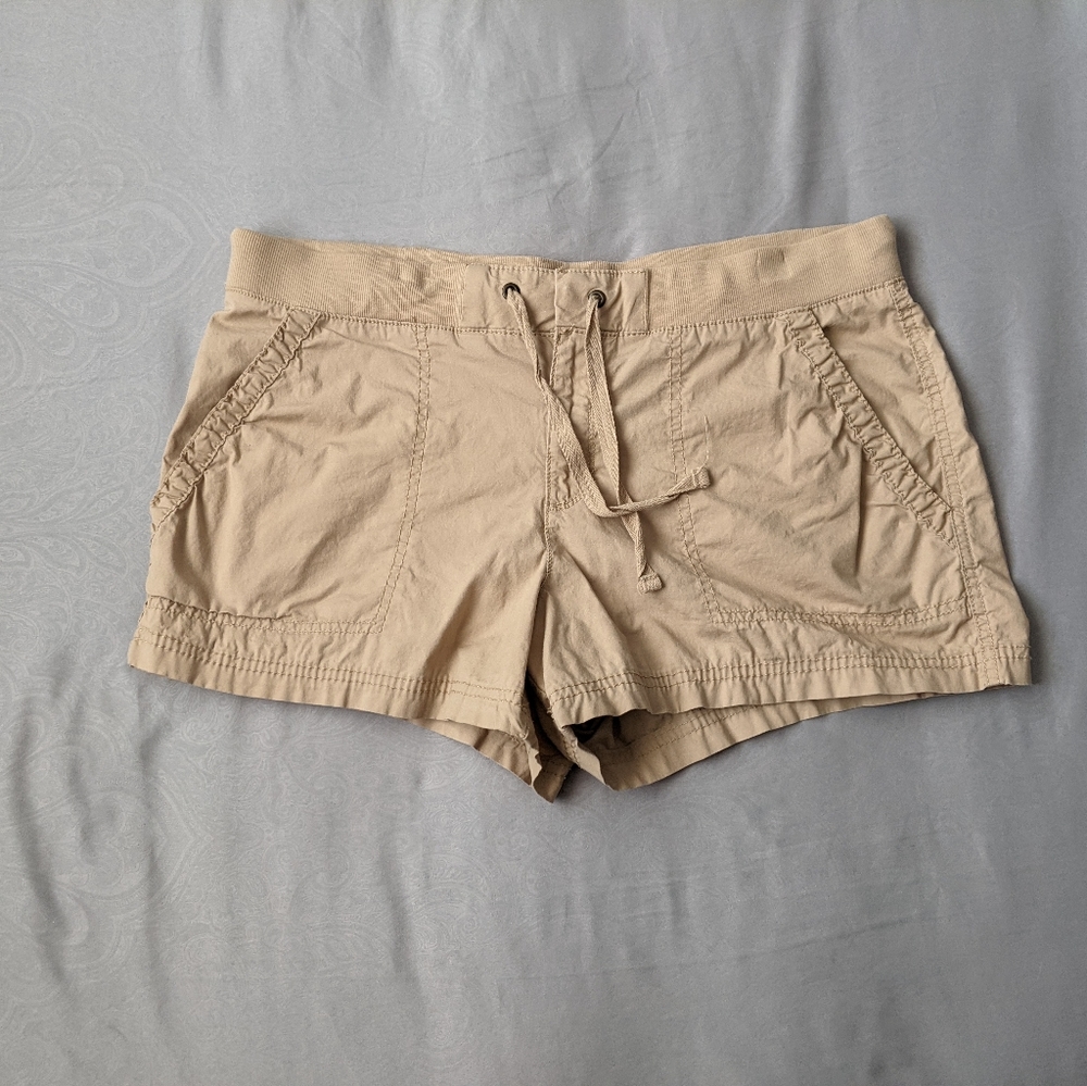 Beige shorts